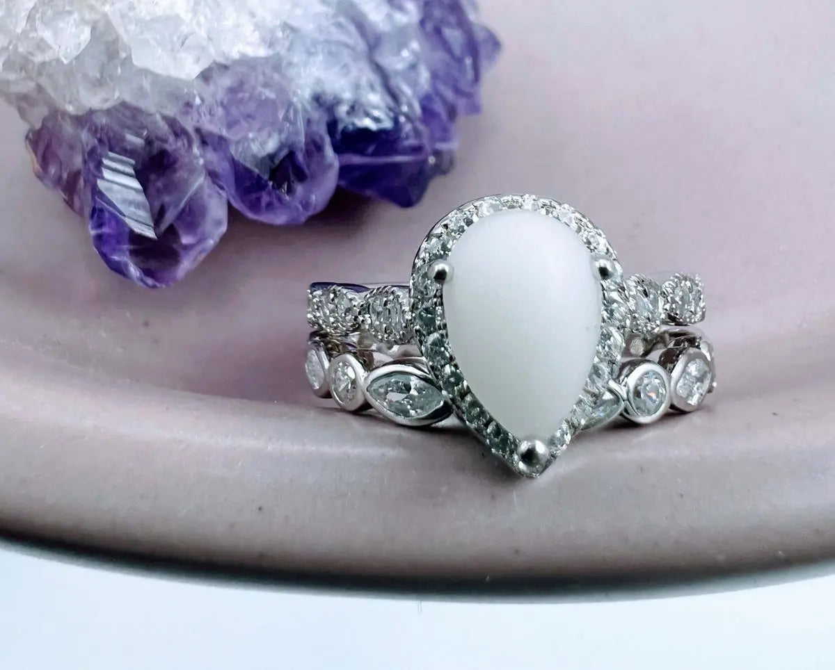 Pretinyteardropstacker