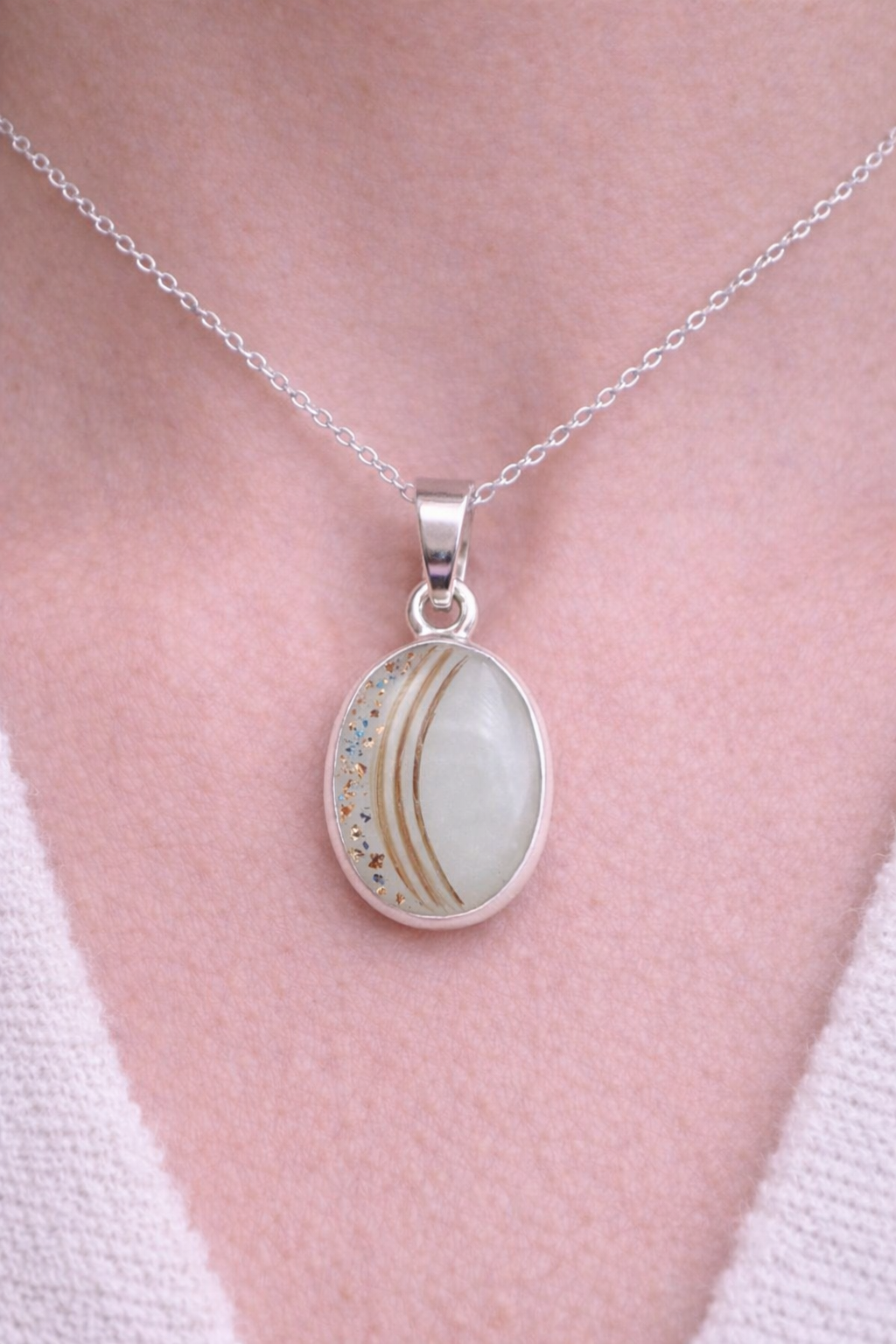 Classic Breastmilk Oval Pendant