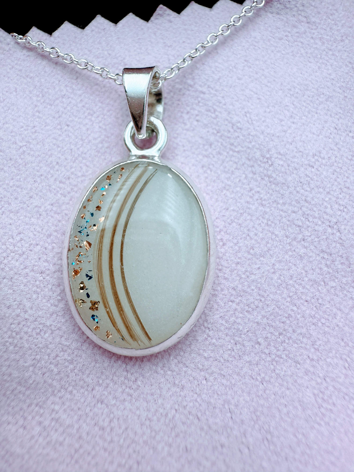 Classic Breastmilk Oval Pendant