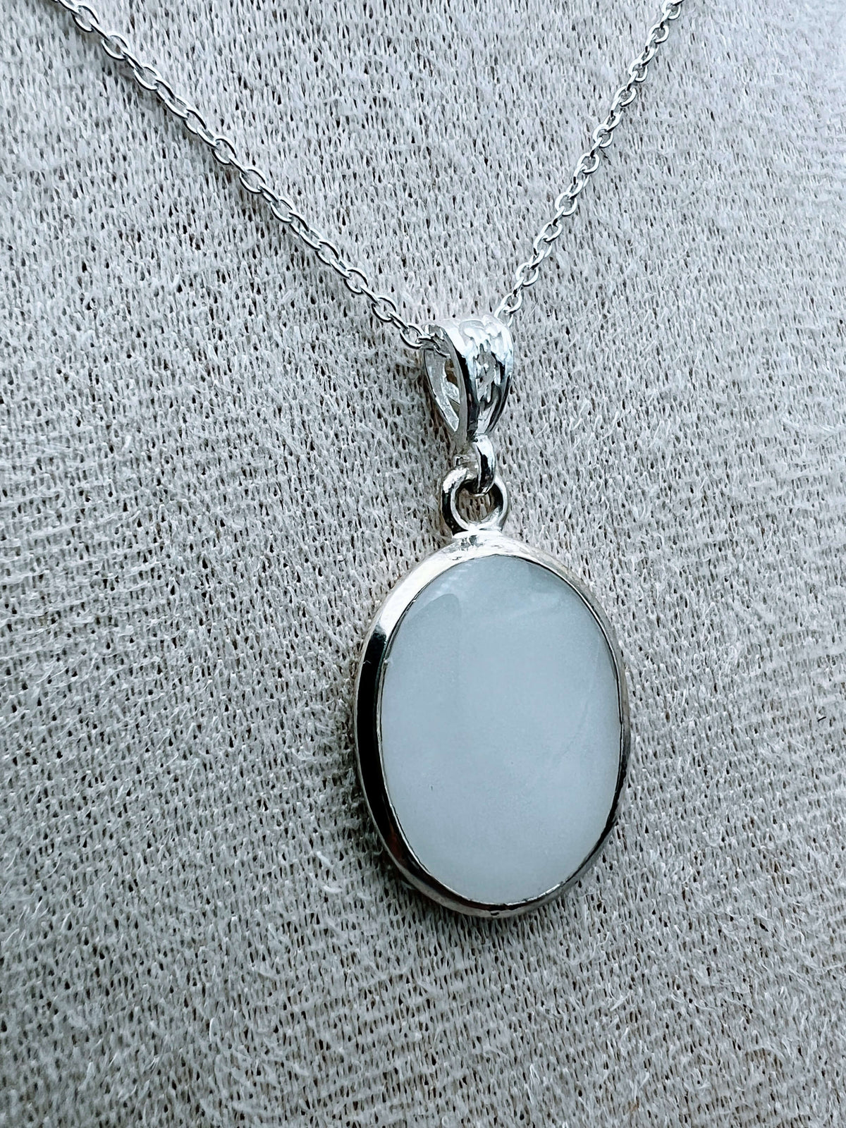 Classic Breastmilk Oval Pendant